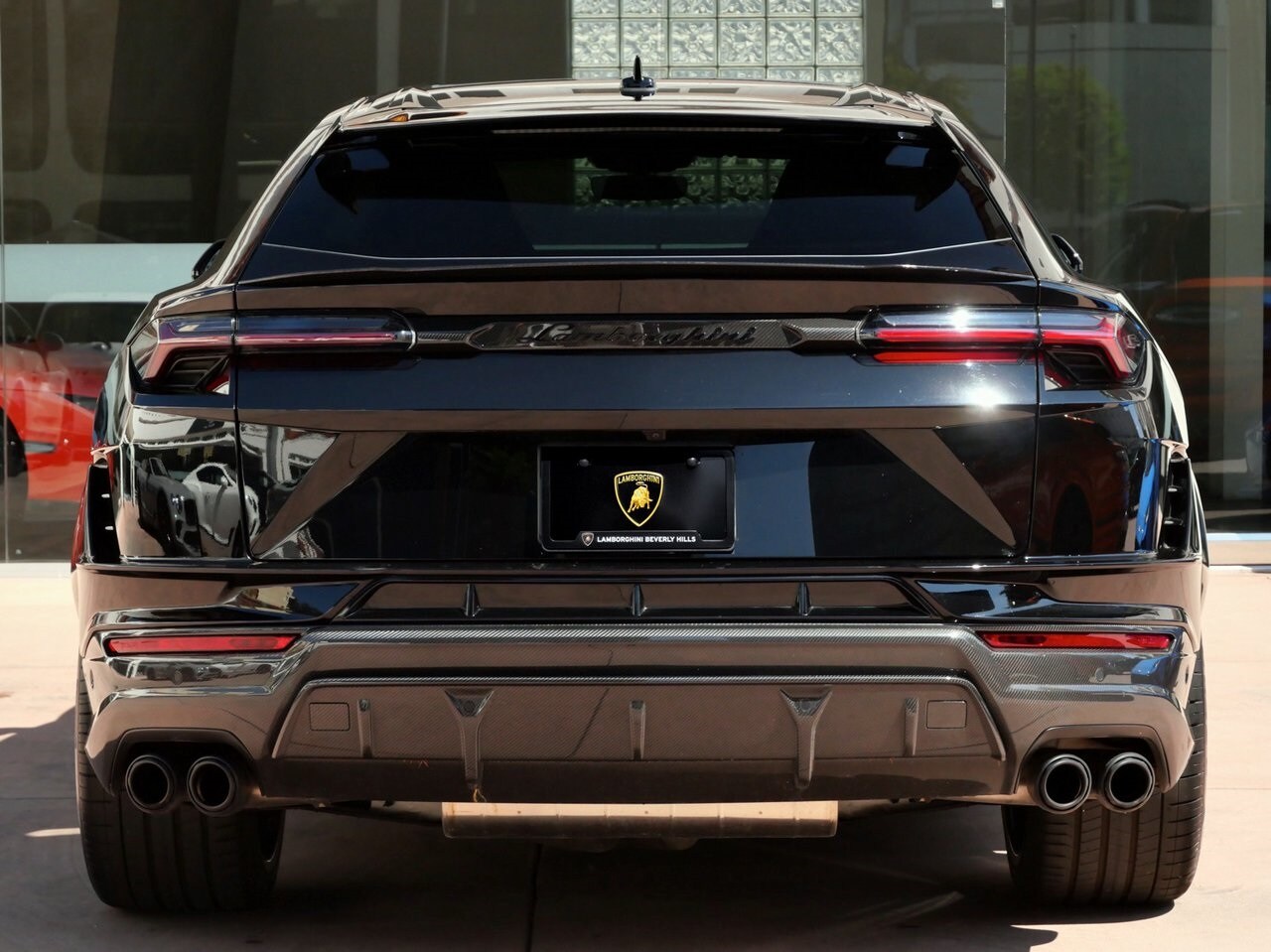 2024 Lamborghini Urus Performante photo 4
