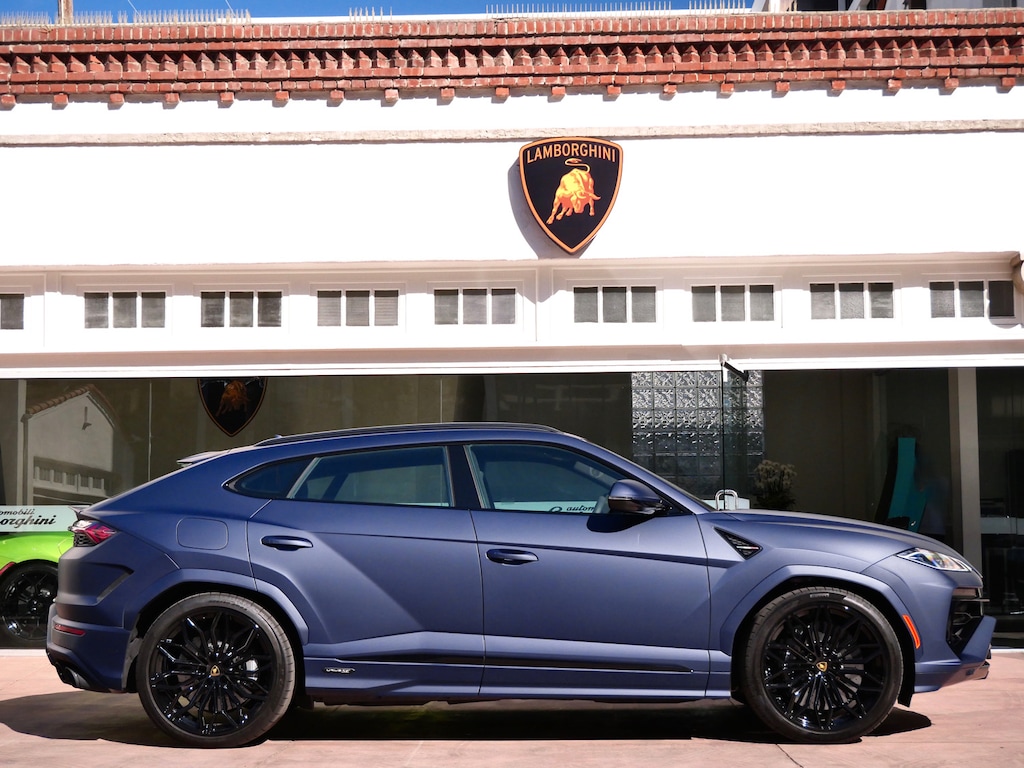 Used 2025 Lamborghini Urus SE SUV