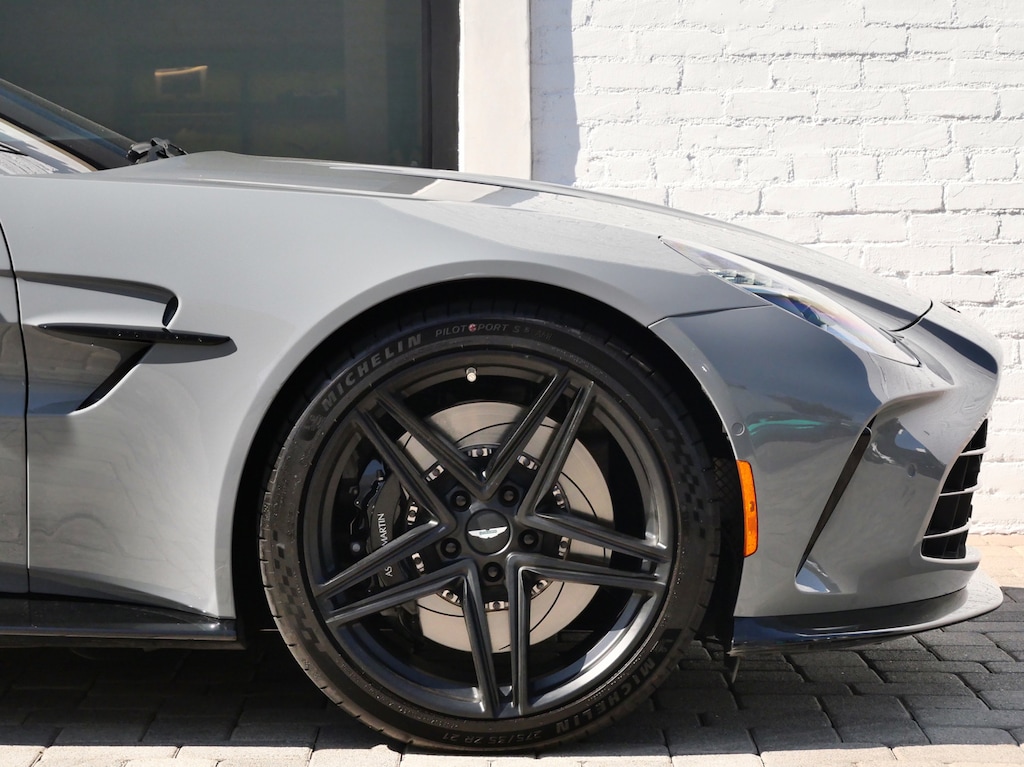 Used 2025 Aston Martin Vantage Coupe