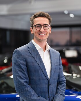 Staff member Frances Thinnes from 90469e0c687e