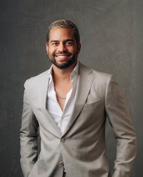 Staff member Sacha Passuello from d09ff0df38d4