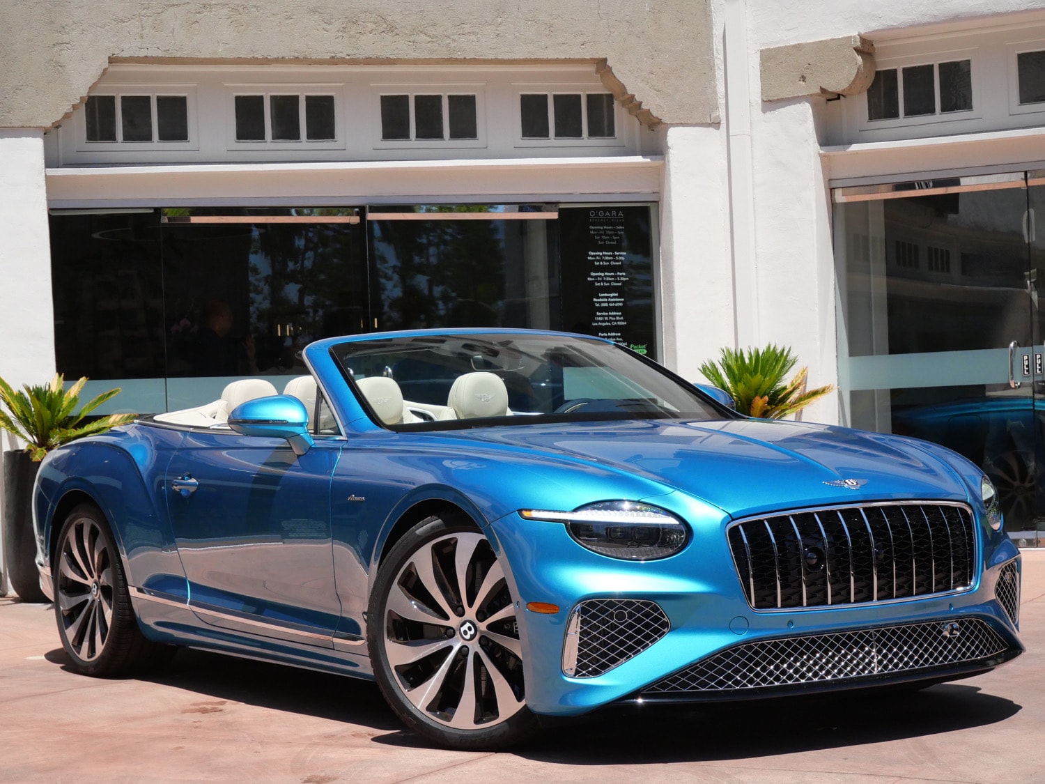 2026 Bentley Continental GT Azure's photo