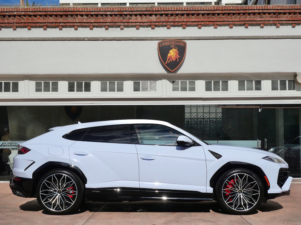 Used 2026 Lamborghini Urus SE SUV