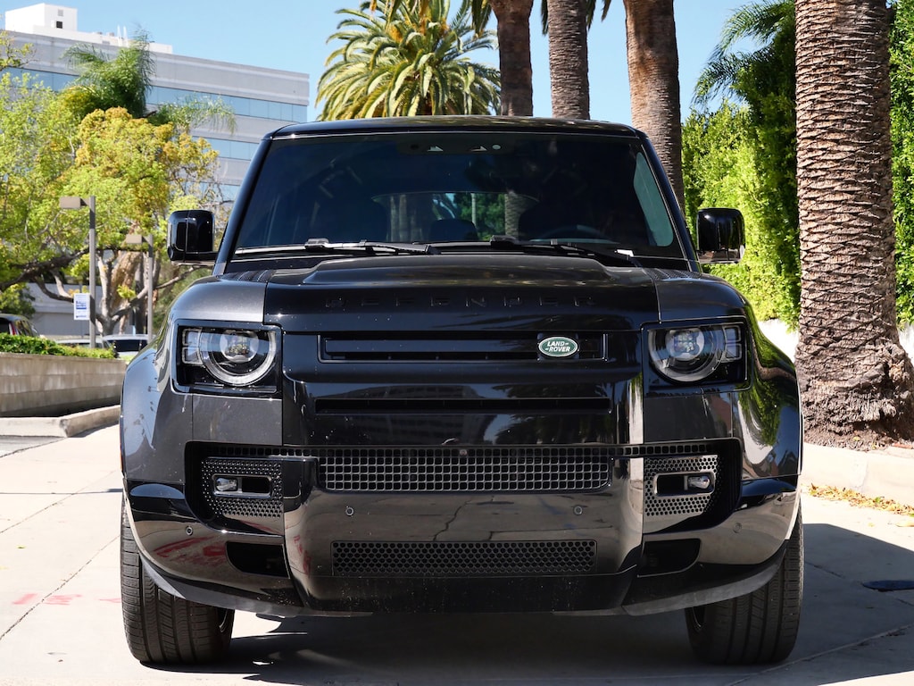 Used 2025 Land Rover Defender 110 X SUV