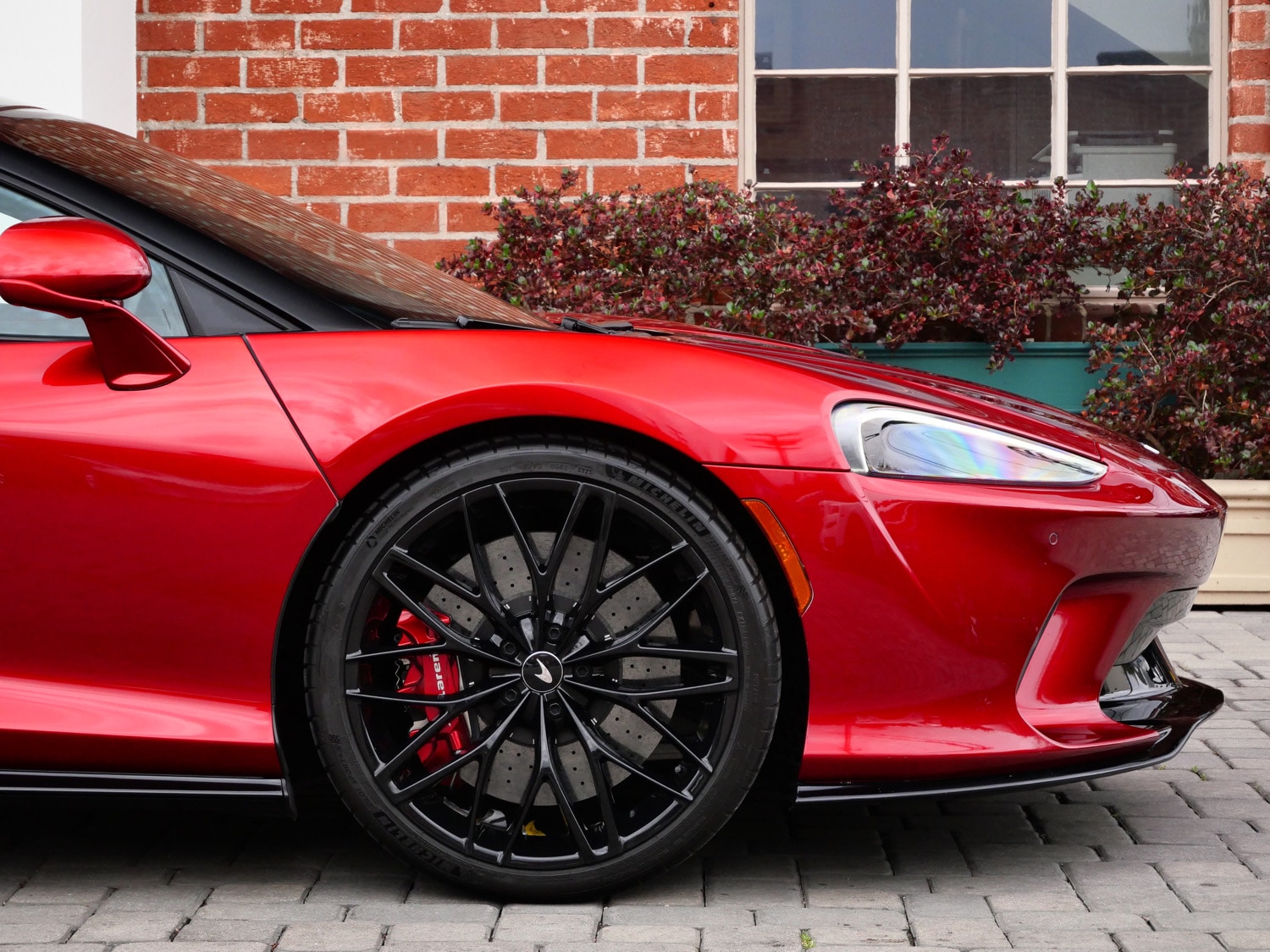 2022 McLaren GT photo 6