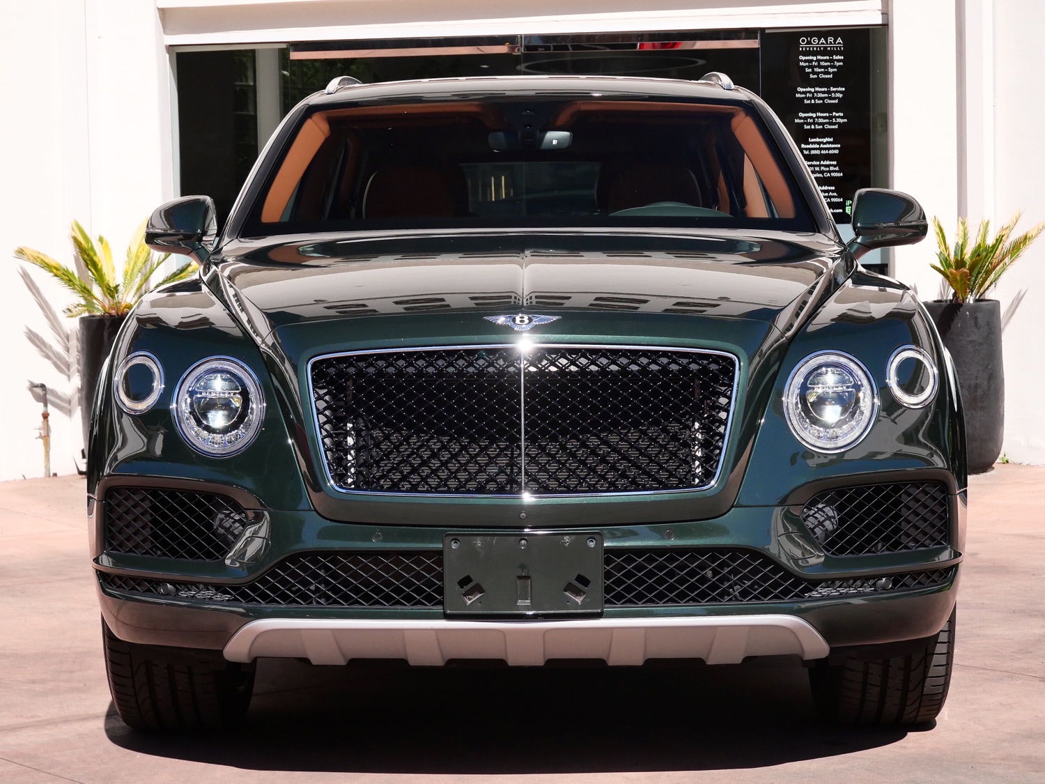 2020 Bentley Bentayga V8 photo 6