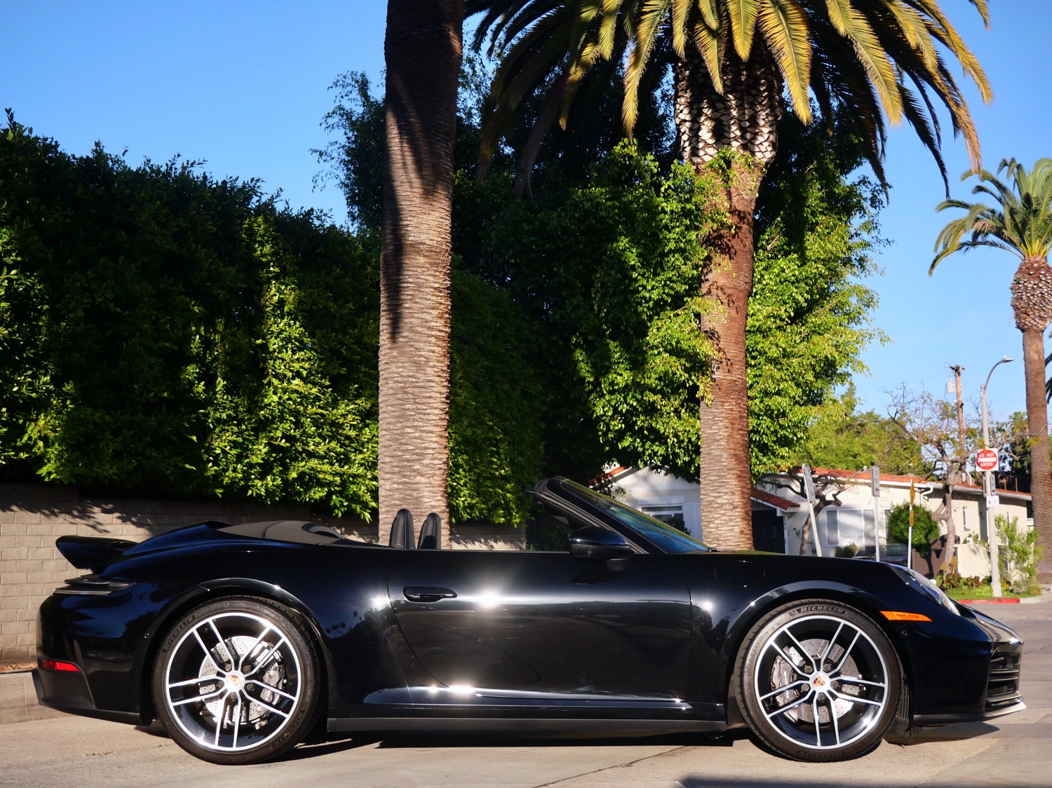 2025 Porsche 911 Carrera photo 4