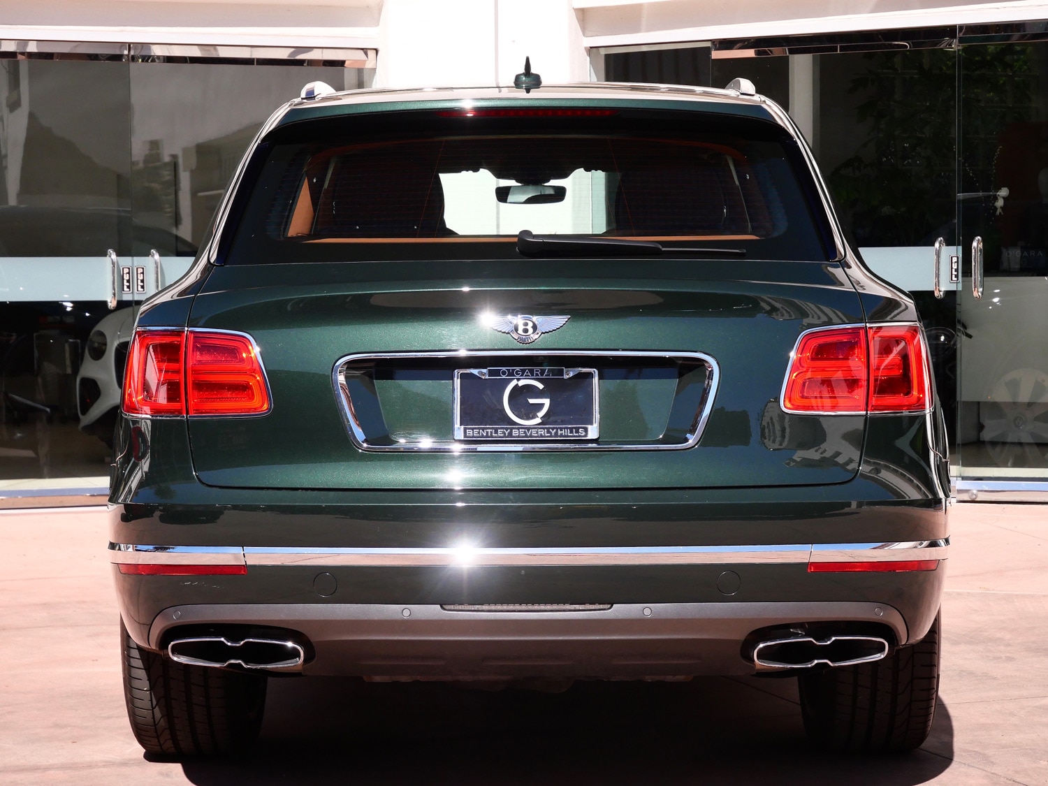 2020 Bentley Bentayga V8 photo 3