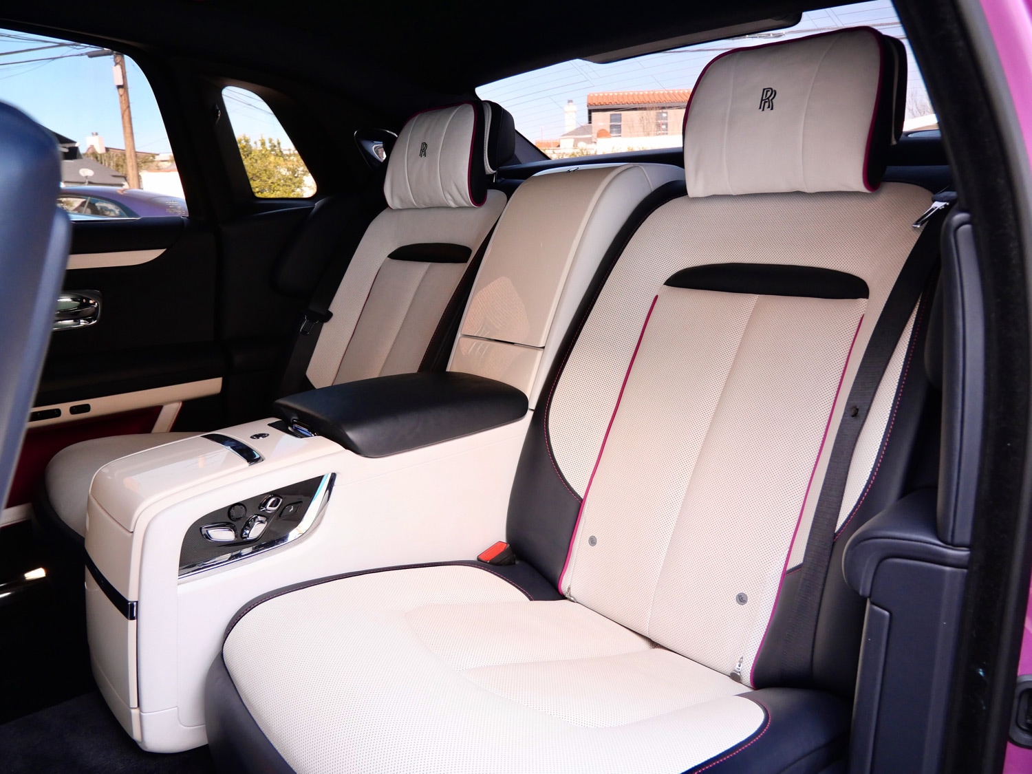 2021 Rolls-Royce Ghost photo 3