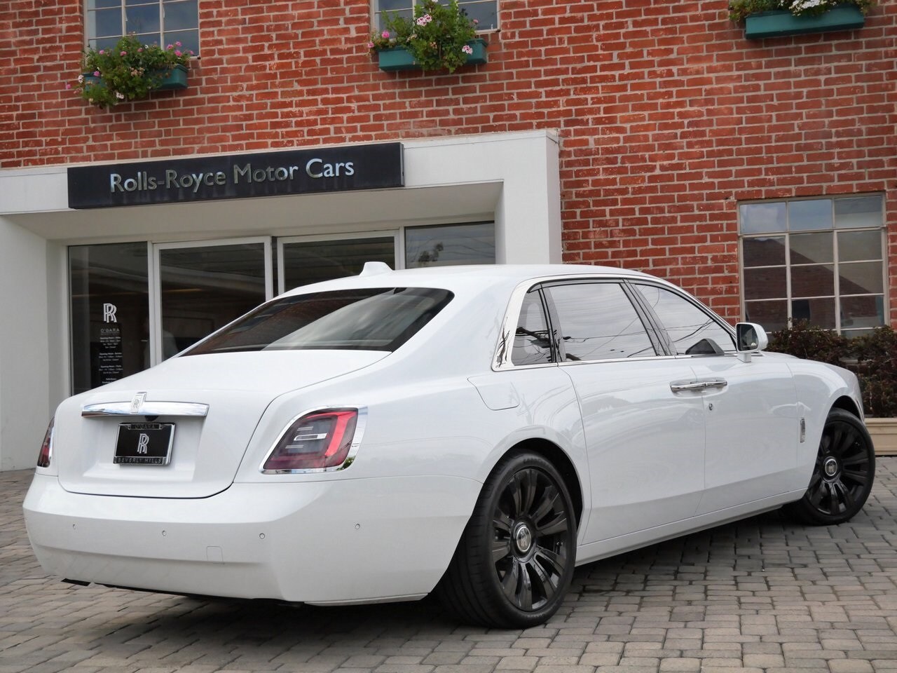 2022 Rolls Royce Ghost EWB photo 2