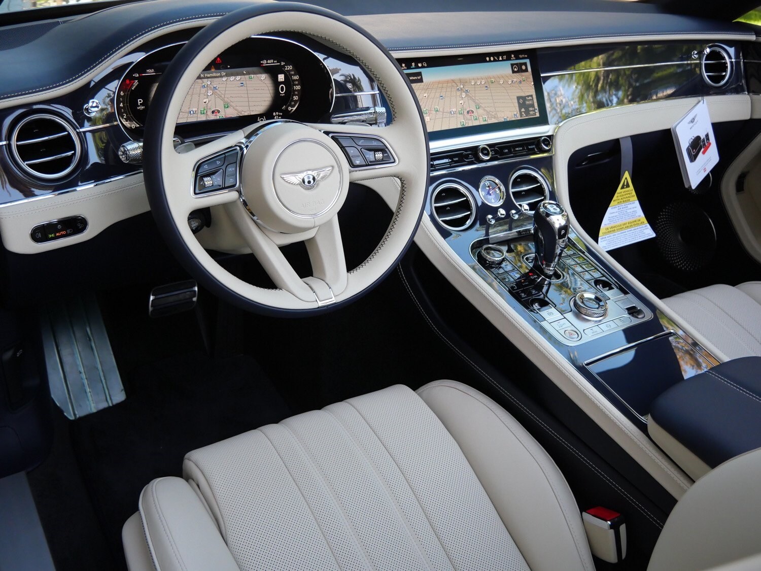 2026 Bentley Continental GTC photo 2