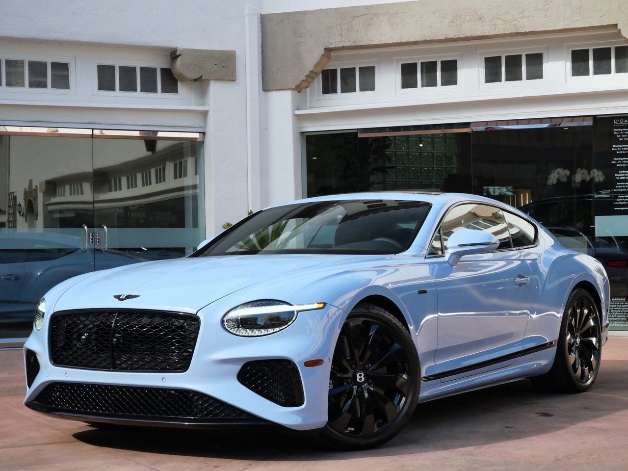 2025 Bentley Continental GT Black Edition - Photo 14