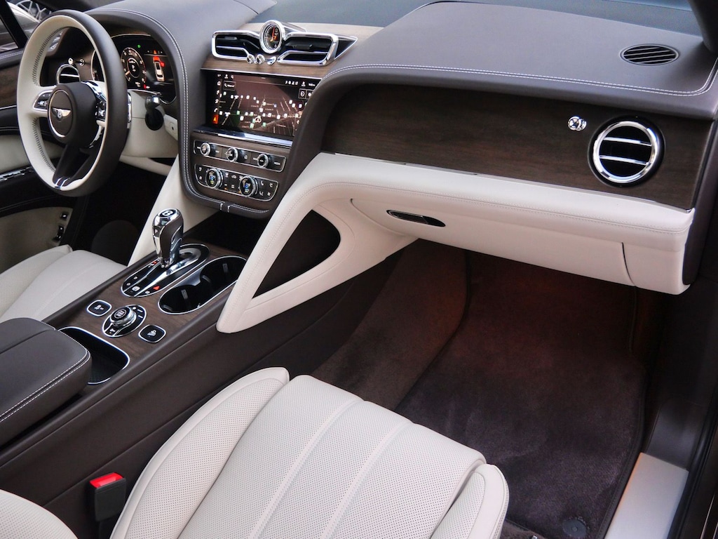New 2026 Bentley Bentayga V8 SUV