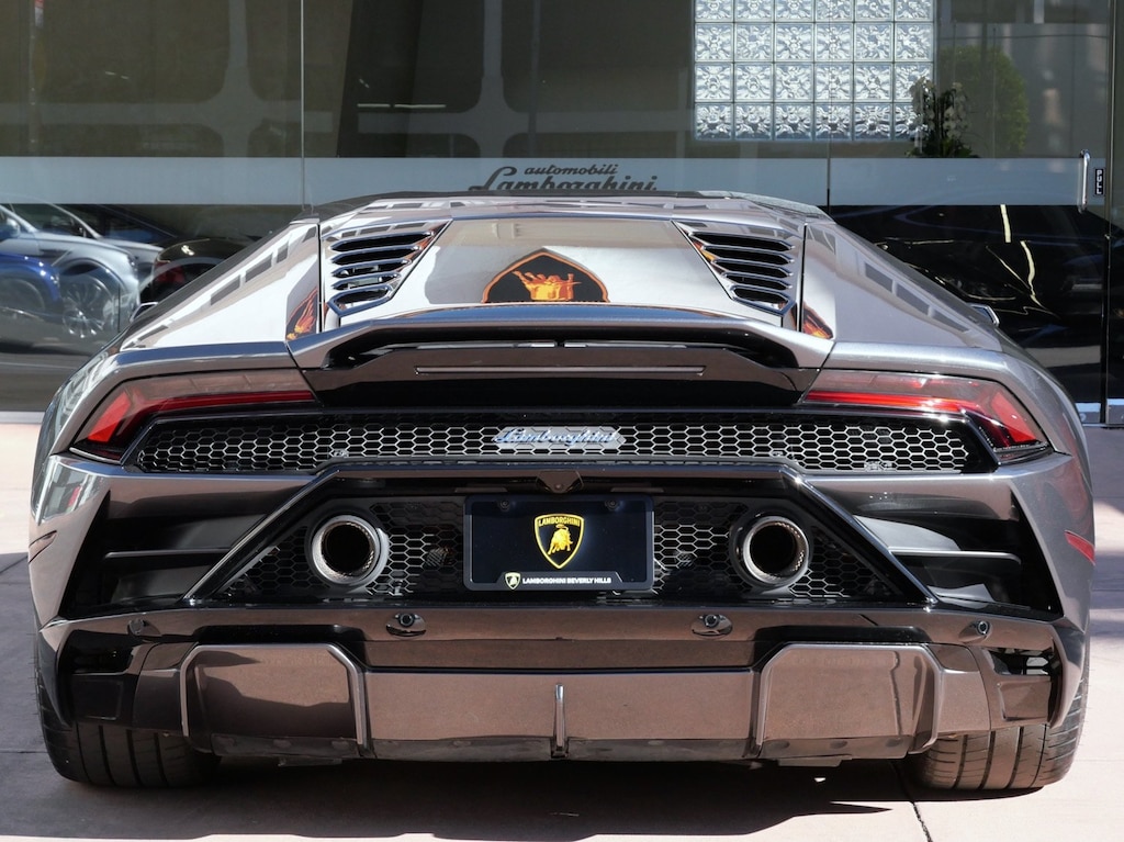 Used 2021 Lamborghini Huracan EVO Coupe