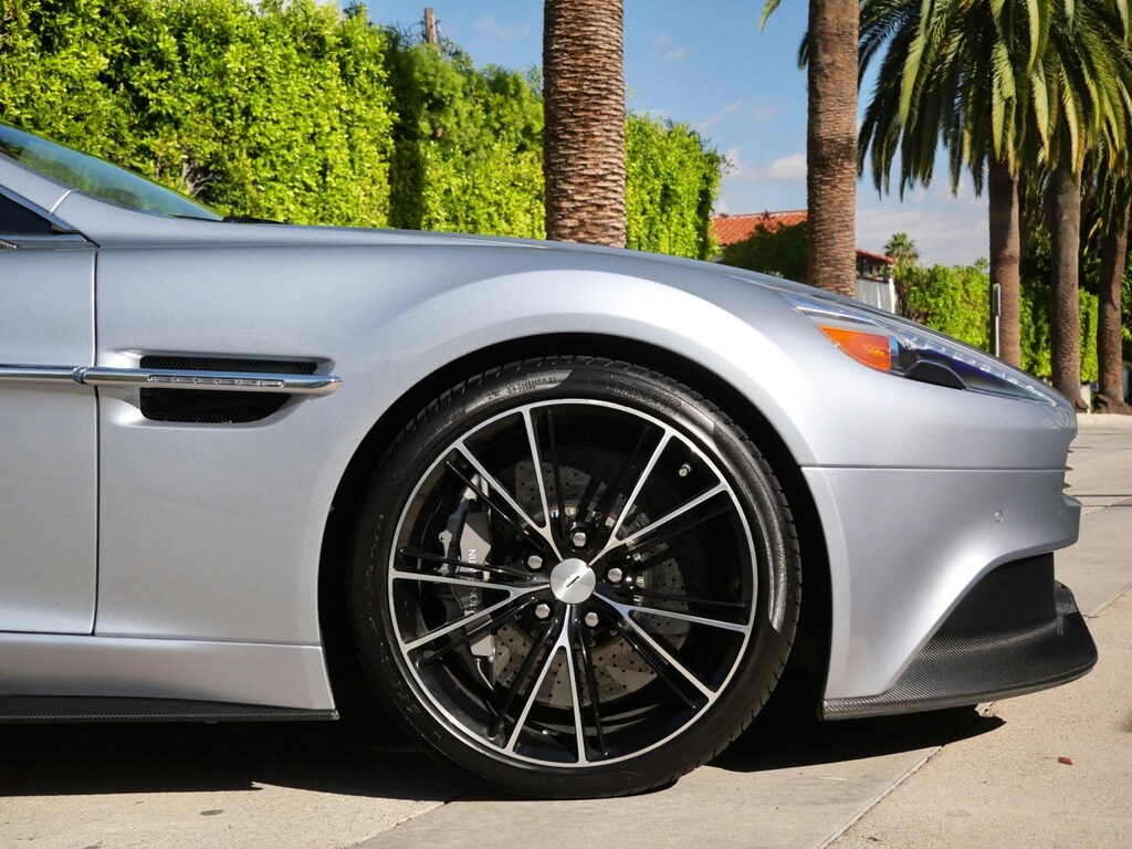 Used 2014 Aston Martin Vanquish V12