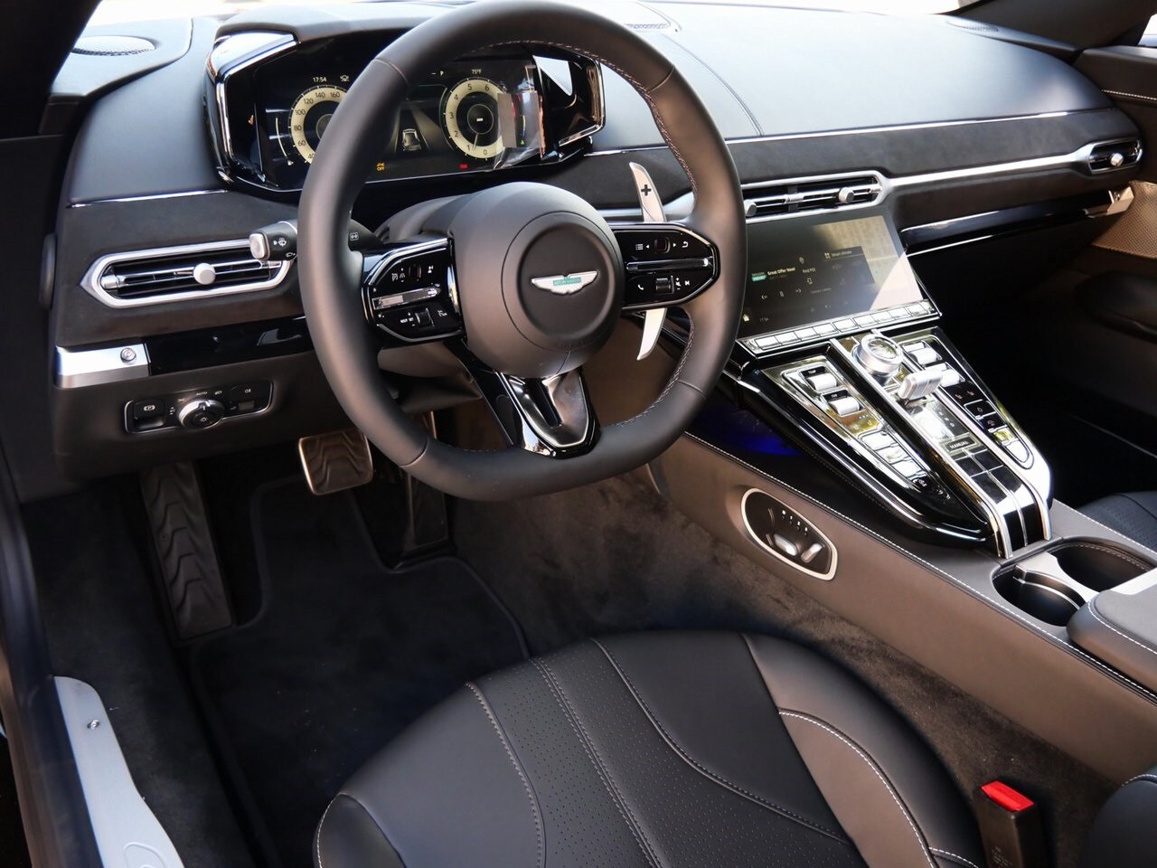 2026 Aston Martin Vantage AM6 photo 3