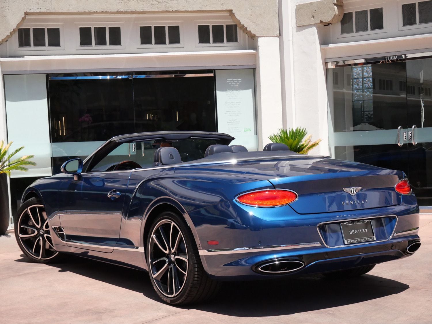 2021 Bentley Continental GT W12 photo 2