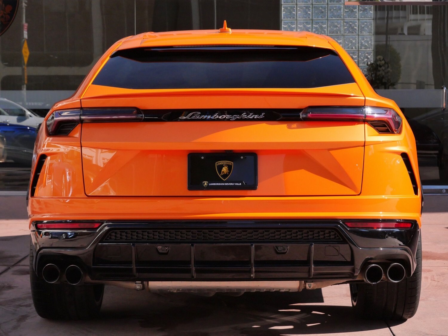 2022 Lamborghini Urus photo 4