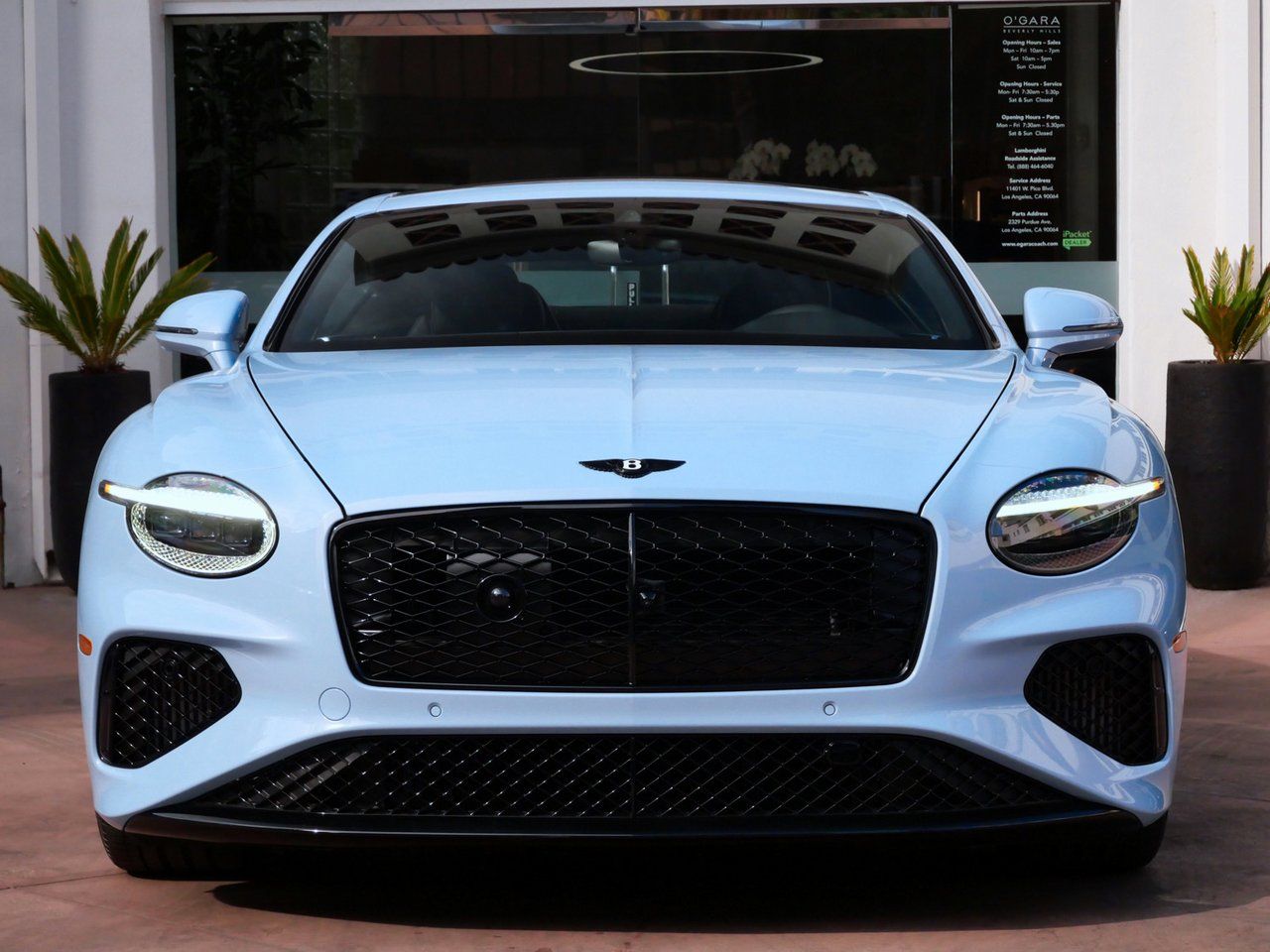 2025 Bentley Continental GT Black Edition - Photo 13