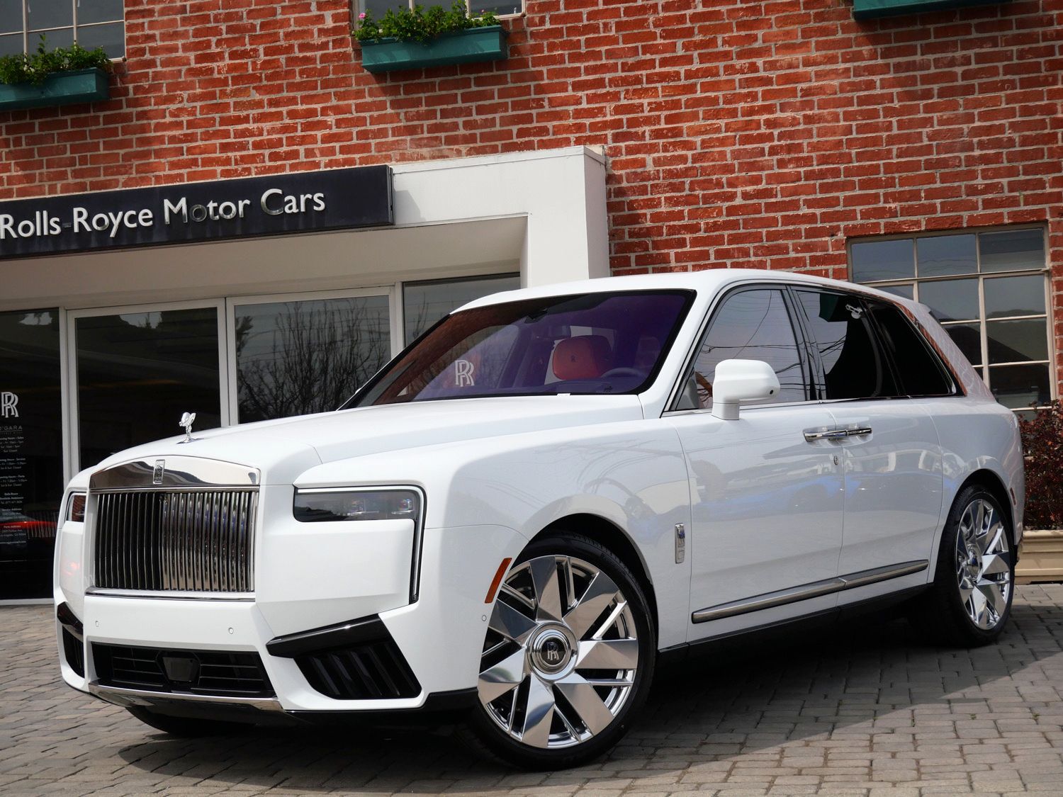 2026 Rolls-Royce Cullinan -'s photo