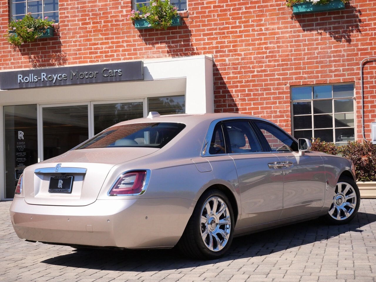 2022 Rolls Royce Ghost RR21 photo 2