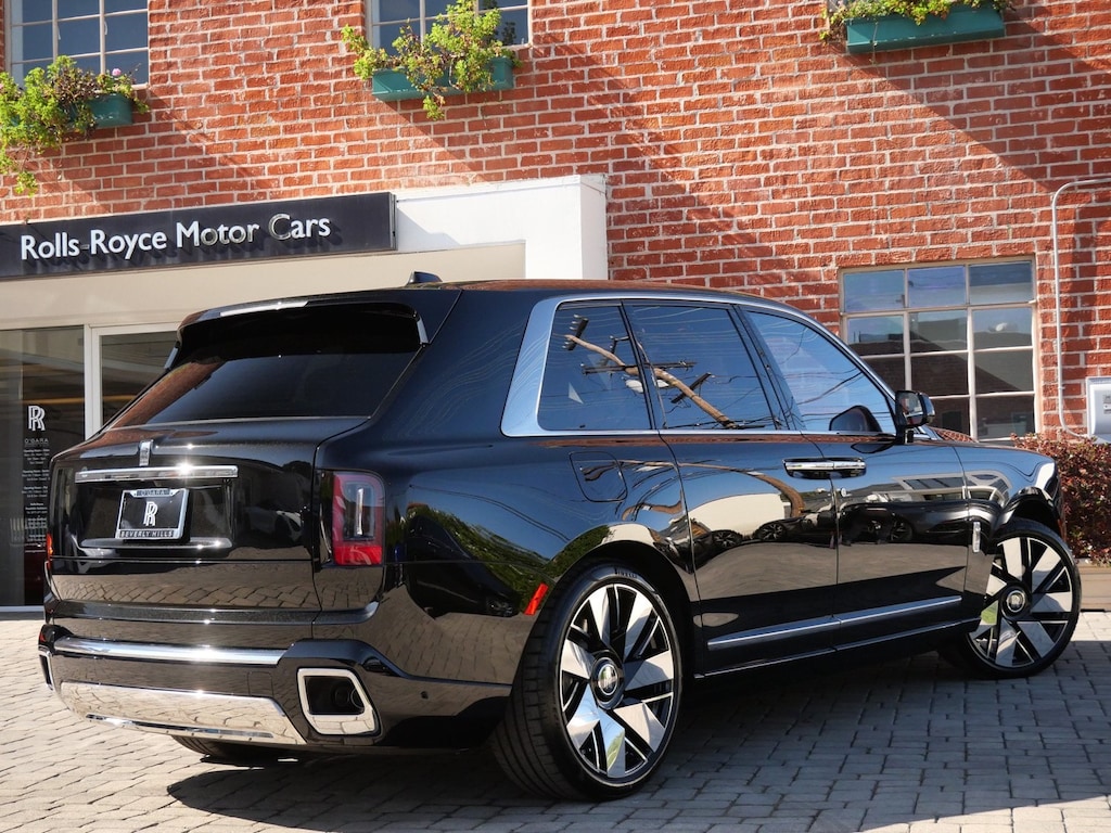 New 2026 Rolls-Royce Cullinan