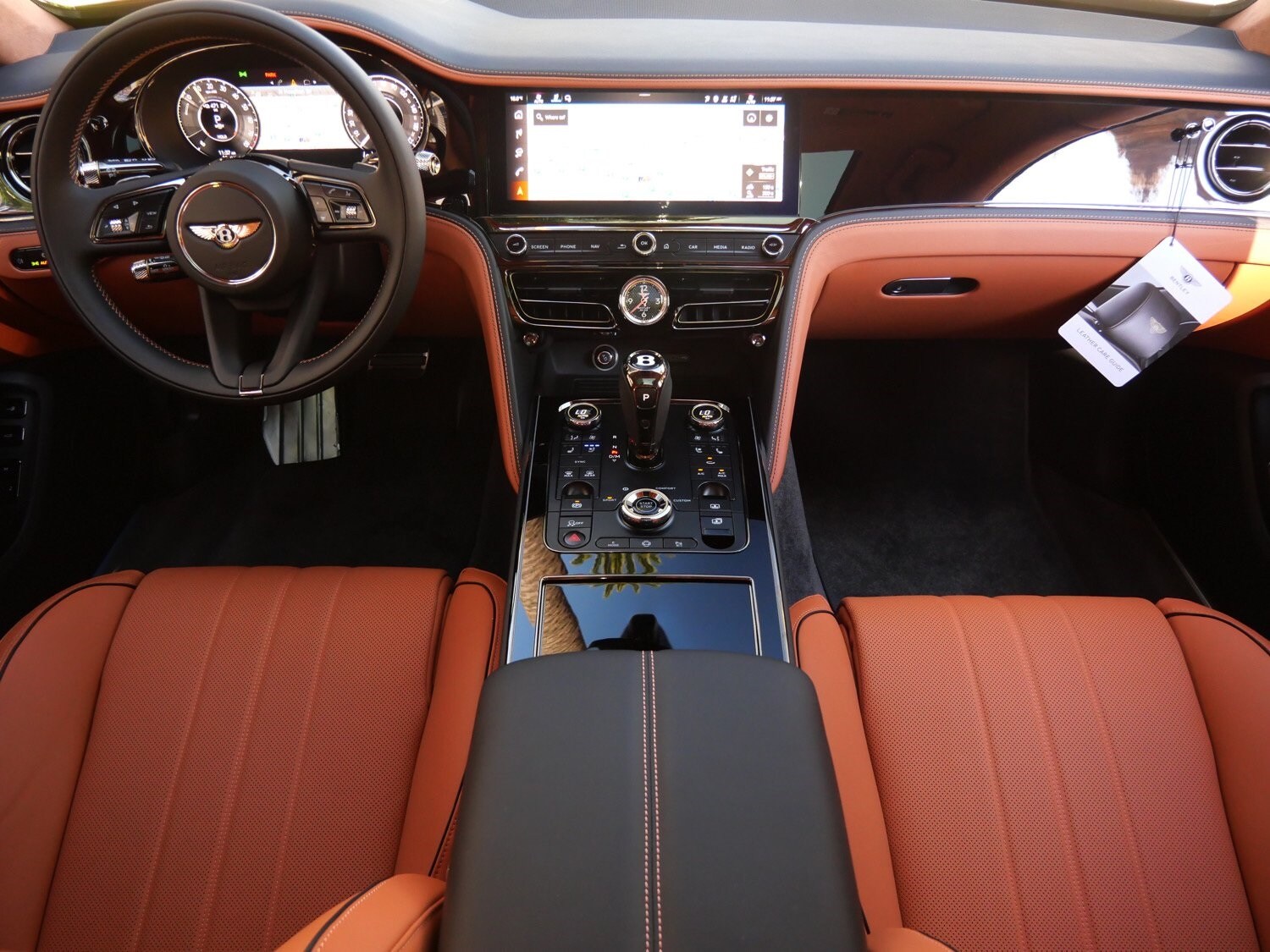 2026 Bentley Flying Spur photo 4