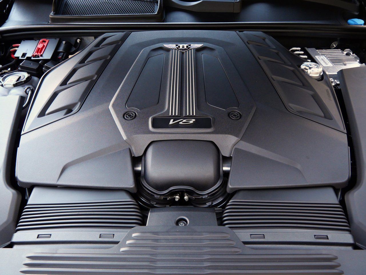 2025 Bentley Bentayga Mulliner - Photo 31