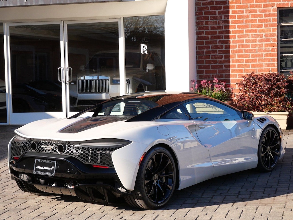 New 2026 McLaren Artura Coupe
