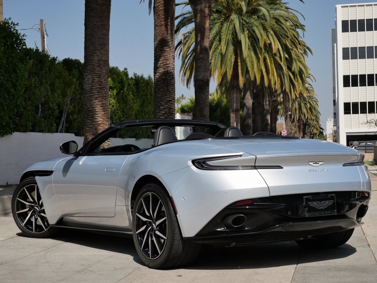 Certified 2019 Aston Martin DB11  with VIN SCFRMFCW1KGM06573 for sale in Beverly Hills, CA