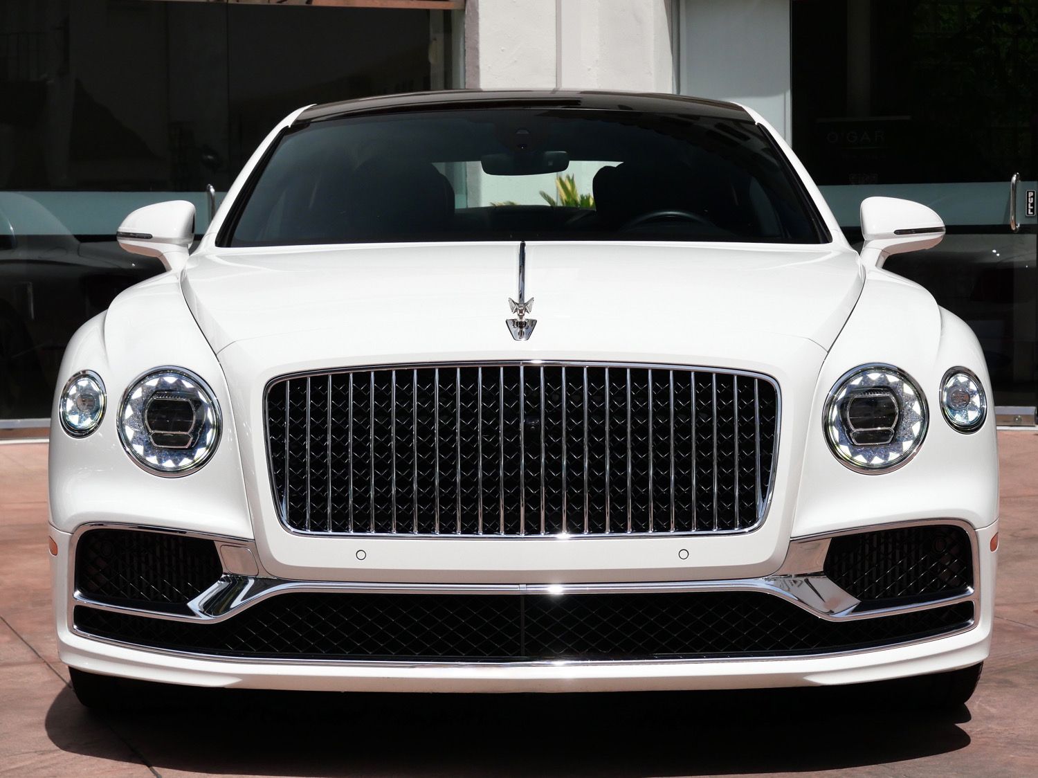 2022 Bentley Flying Spur V8 photo 3