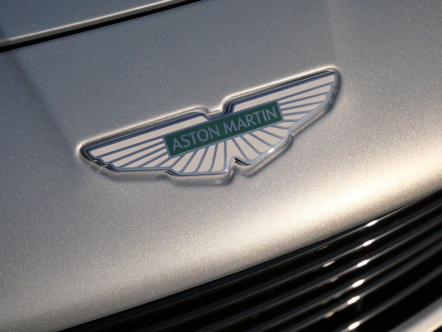 2026 Aston Martin Vanquish Base - Photo 16