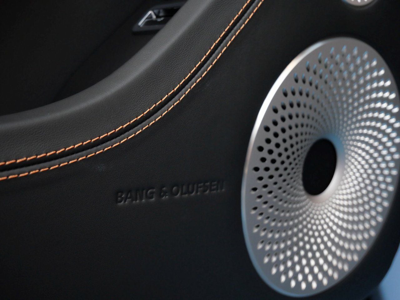 2026 Bentley Continental GTC Azure - Photo 17