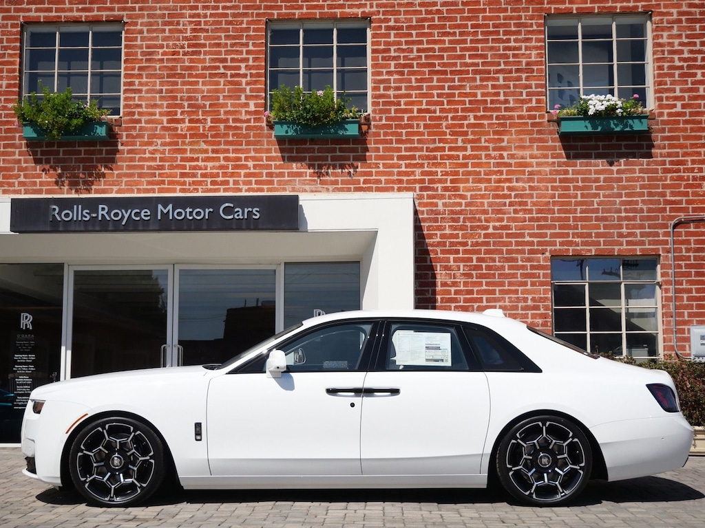 New 2027 Rolls-Royce Ghost Sedan