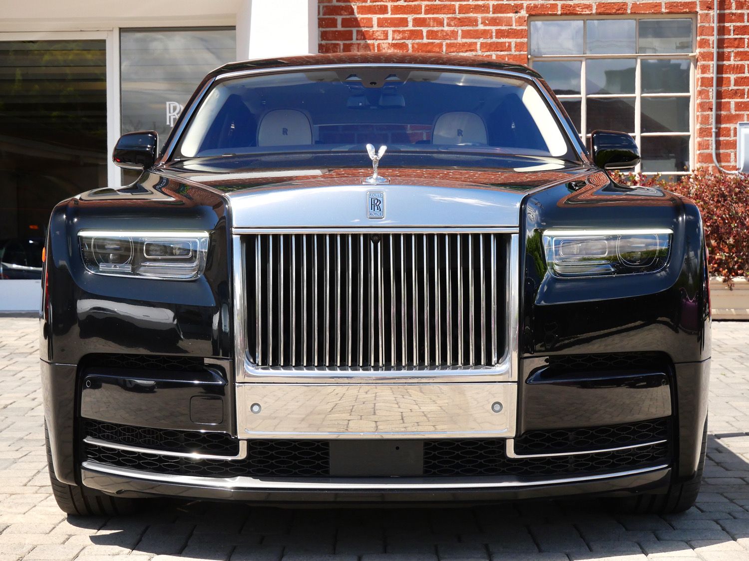 2024 Rolls-Royce Phantom EWB photo 4
