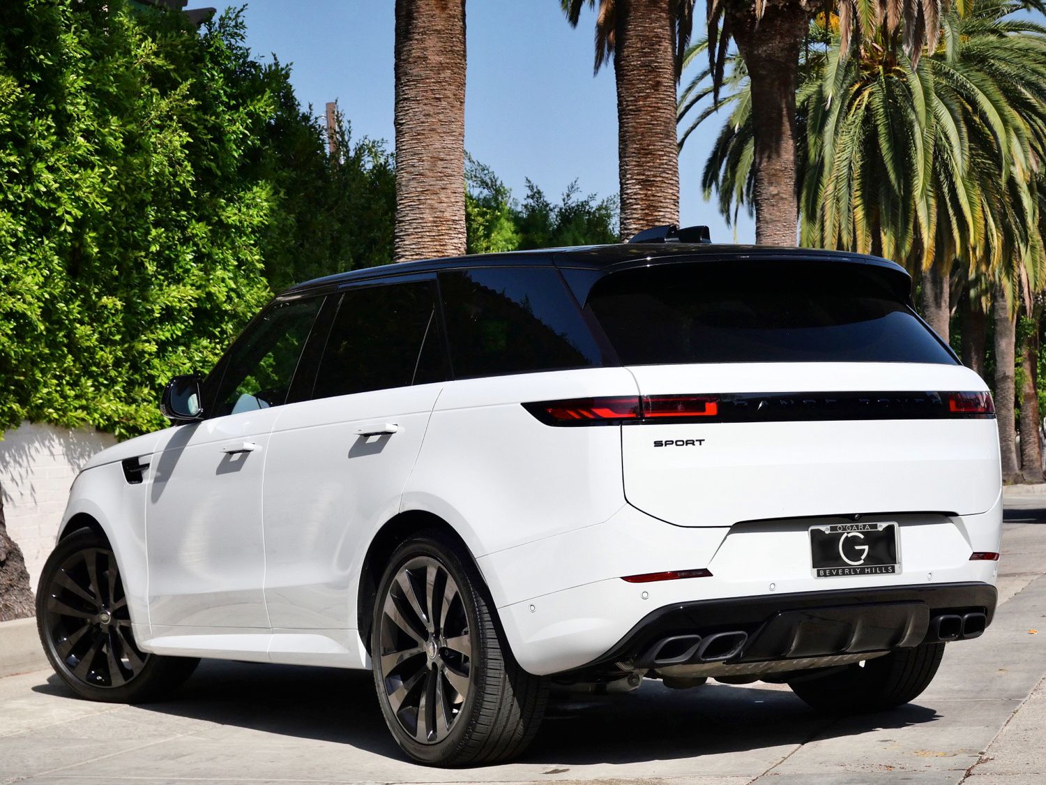 2025 Land Rover Range Rover Sport Dynamic SE photo 5
