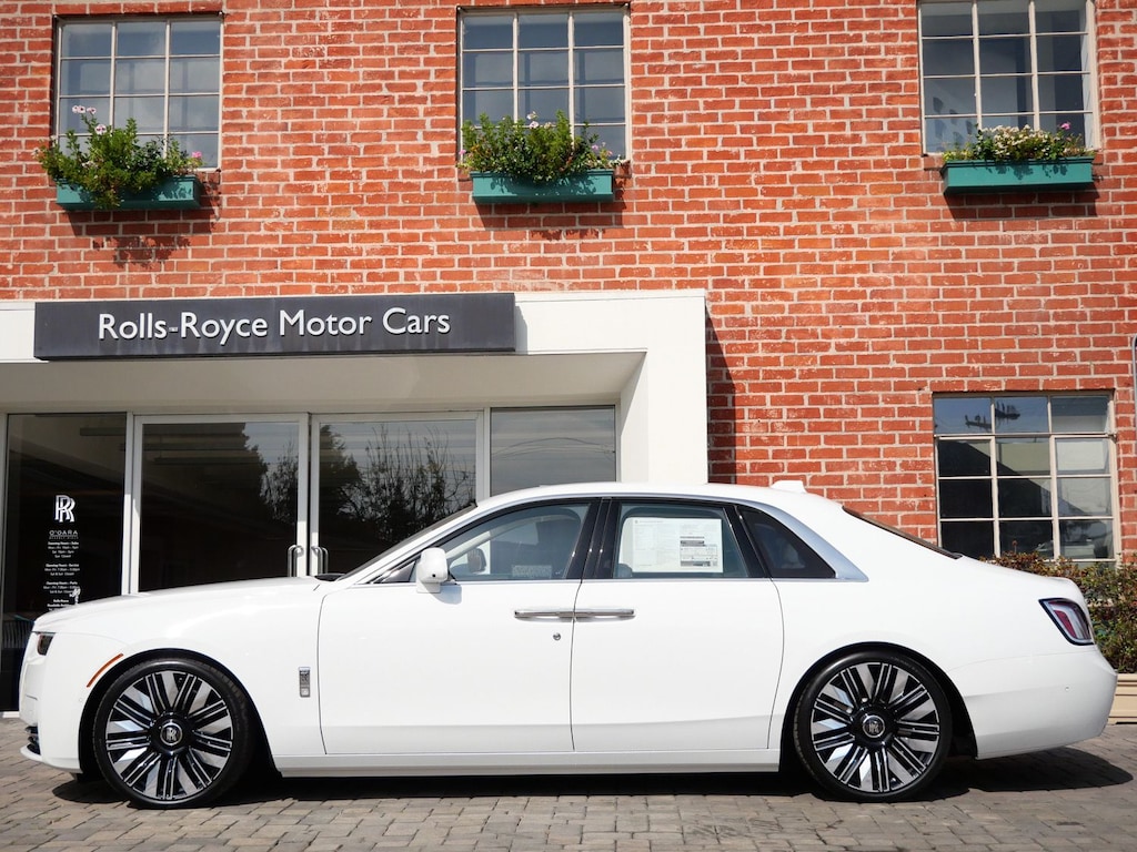 New 2027 Rolls-Royce Ghost Sedan