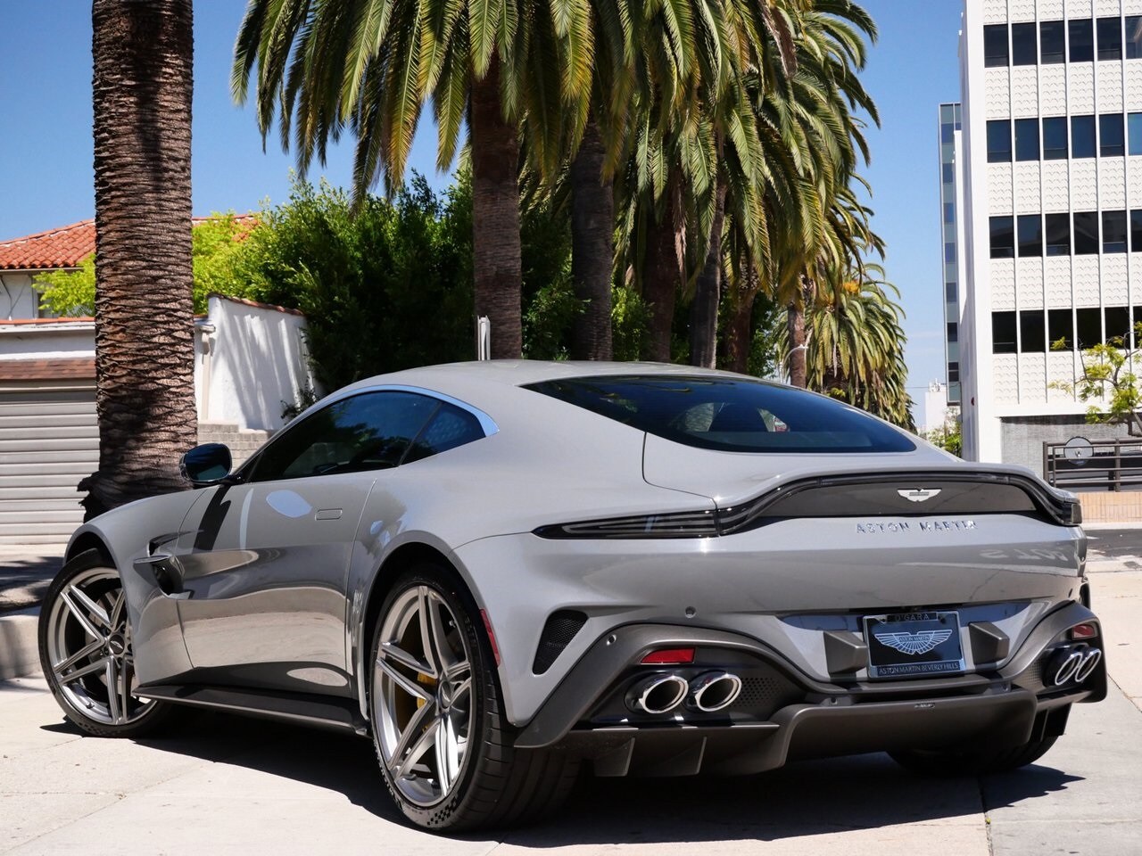 2026 Aston Martin Vantage AM6 photo 2