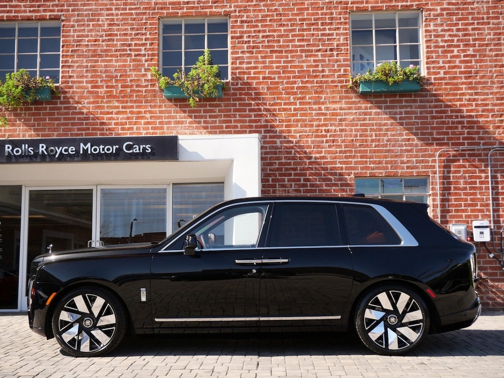 New 2026 Rolls-Royce Cullinan