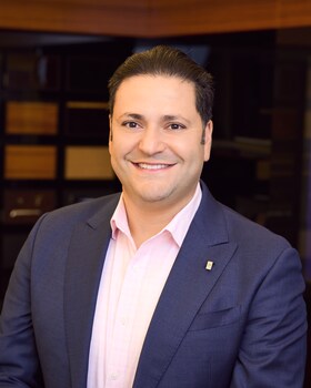 Staff member Robert Khachatoorians from 9160823fa8e5