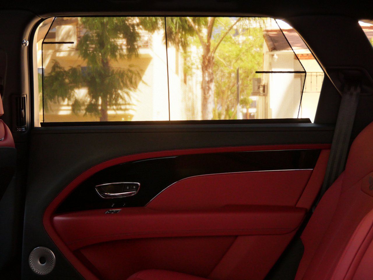 2025 Bentley Bentayga Mulliner - Photo 22