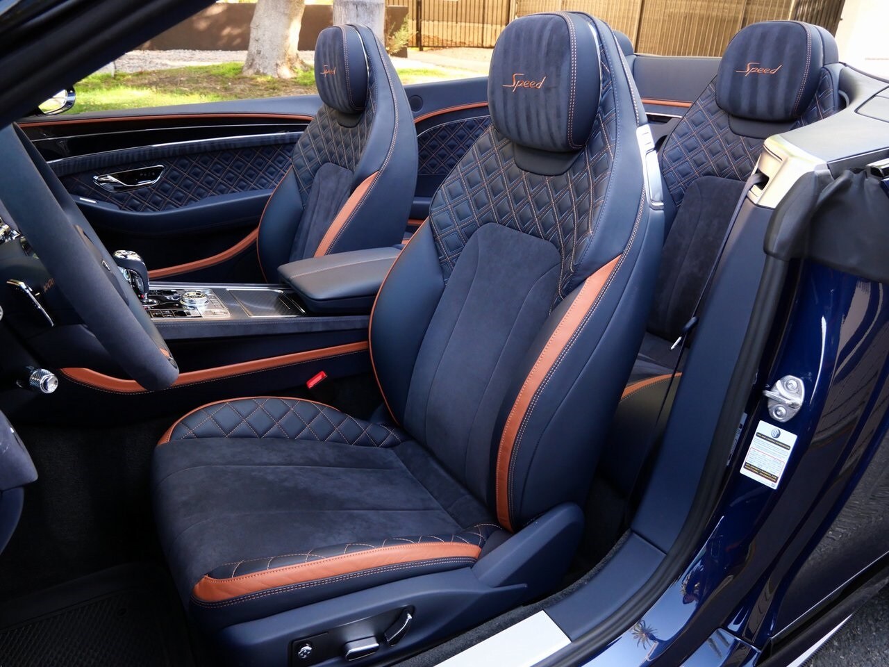 2022 Bentley Continental GTC Speed photo 2