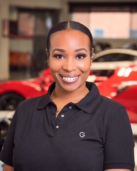 Staff member Briana Davis from 3325225a1aca