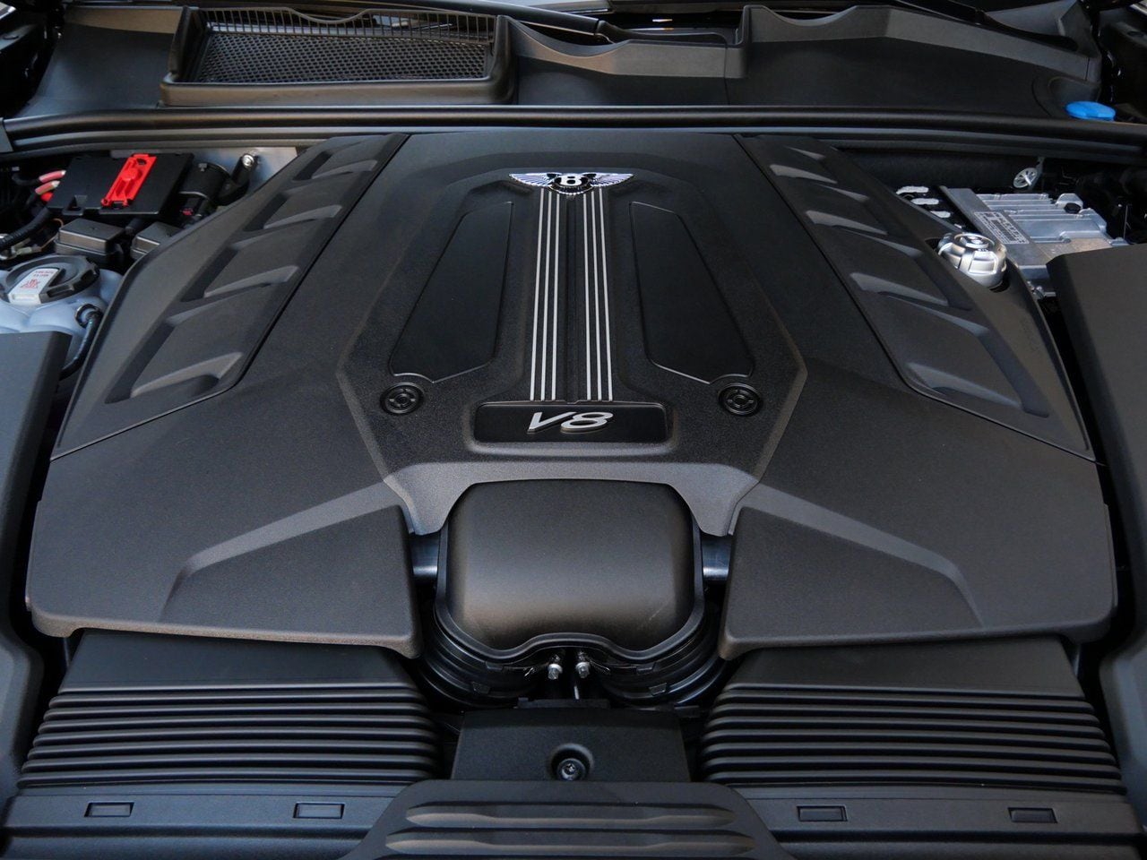 2025 Bentley Bentayga Mulliner - Photo 32