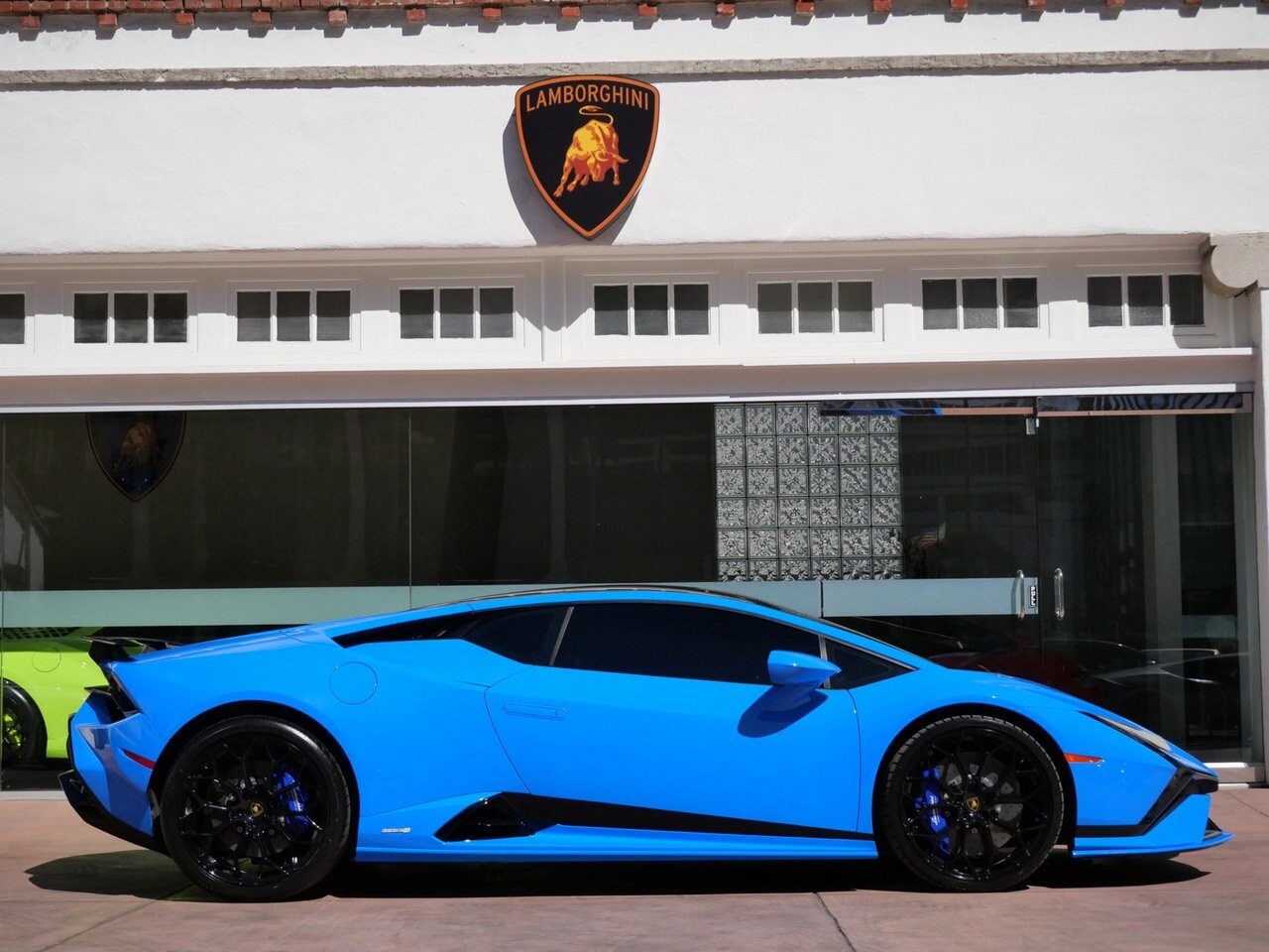 2024 Lamborghini Huracan Tecnica photo 2