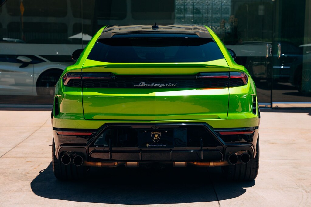 Used 2026 Lamborghini Urus SE SUV
