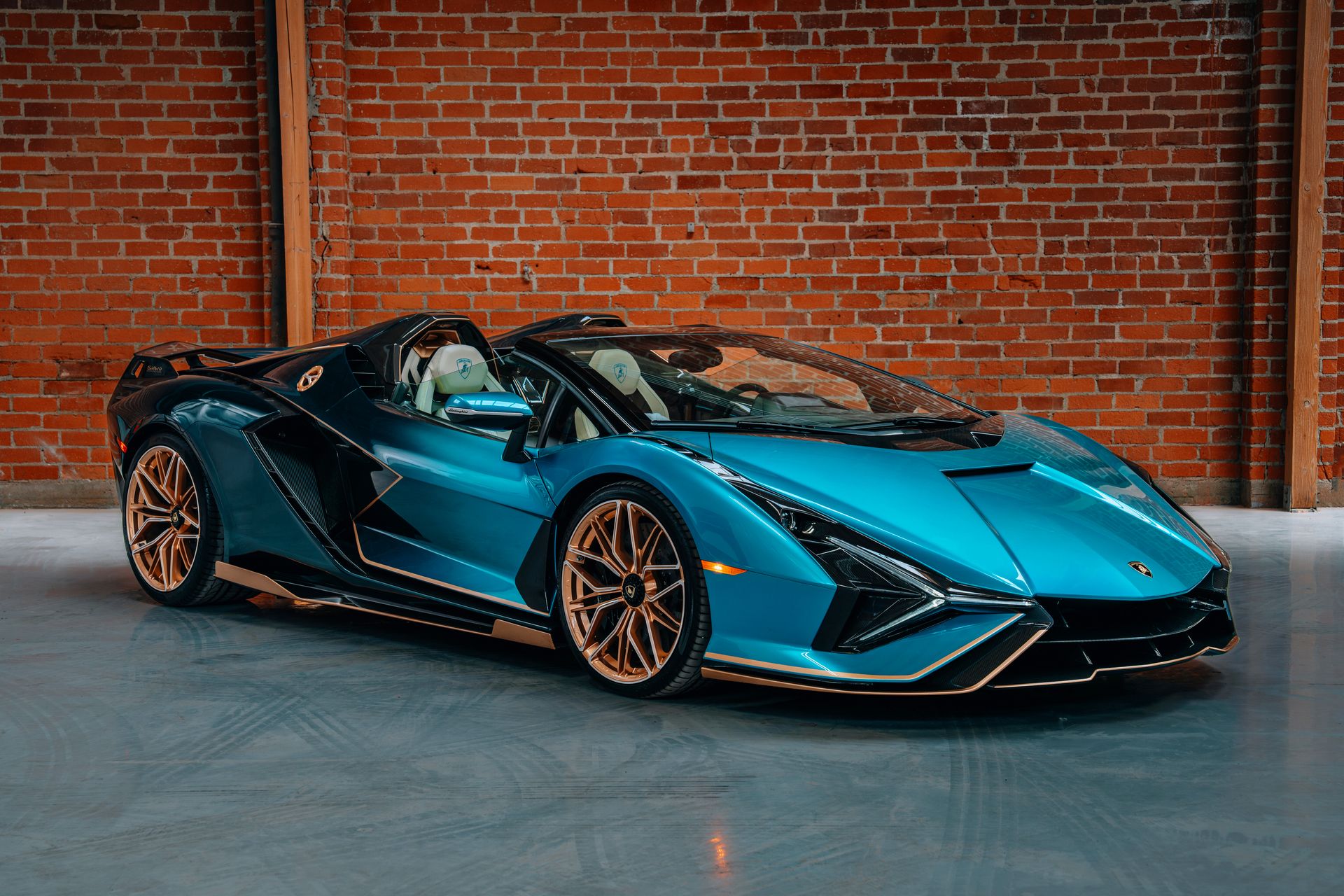 2021 Lamborghini Aventador's photo