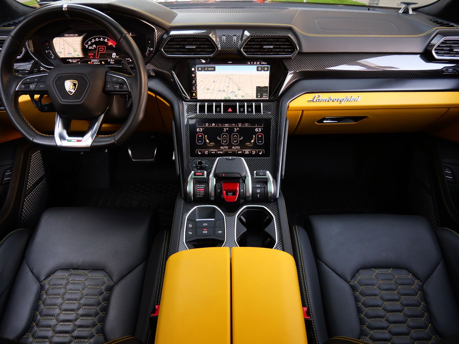 2022 Lamborghini Urus photo 6