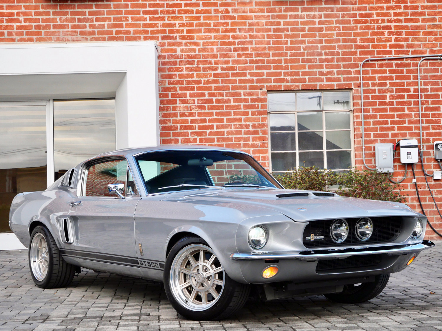  Ford Mustang Shelby GT 500