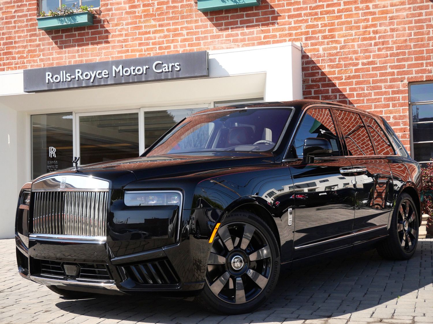 2025 Rolls-Royce Cullinan SUV 